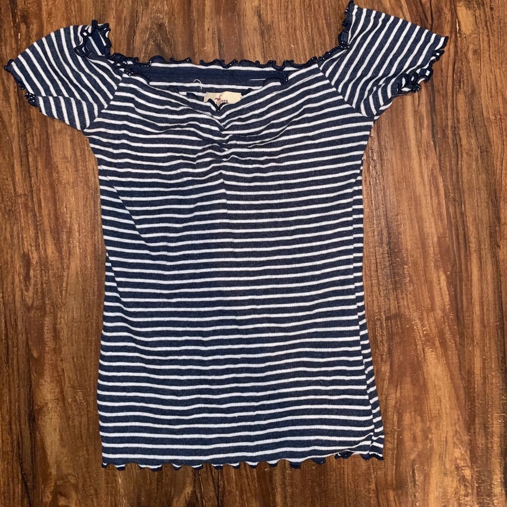 Hollister Off-Shoulder Top